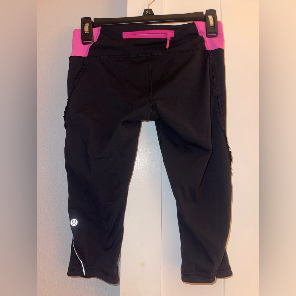 Lululemon cropped leggings